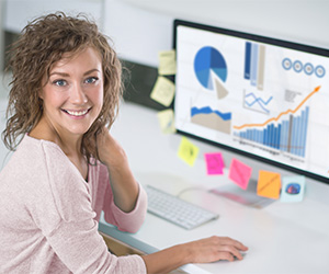 woman working on computer